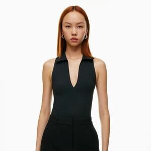 Aritzia Babaton Contour Body-hugging polo tank